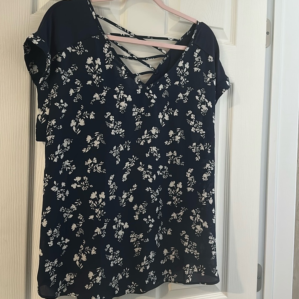 Fortune + Ivy blouse size XL